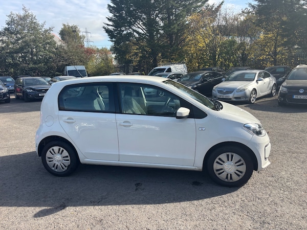 Used Volkswagen up! 2015 for sale - 76243538: Photo 3