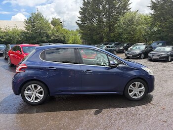 Used Peugeot 208 2013 for sale - 78858789: Photo