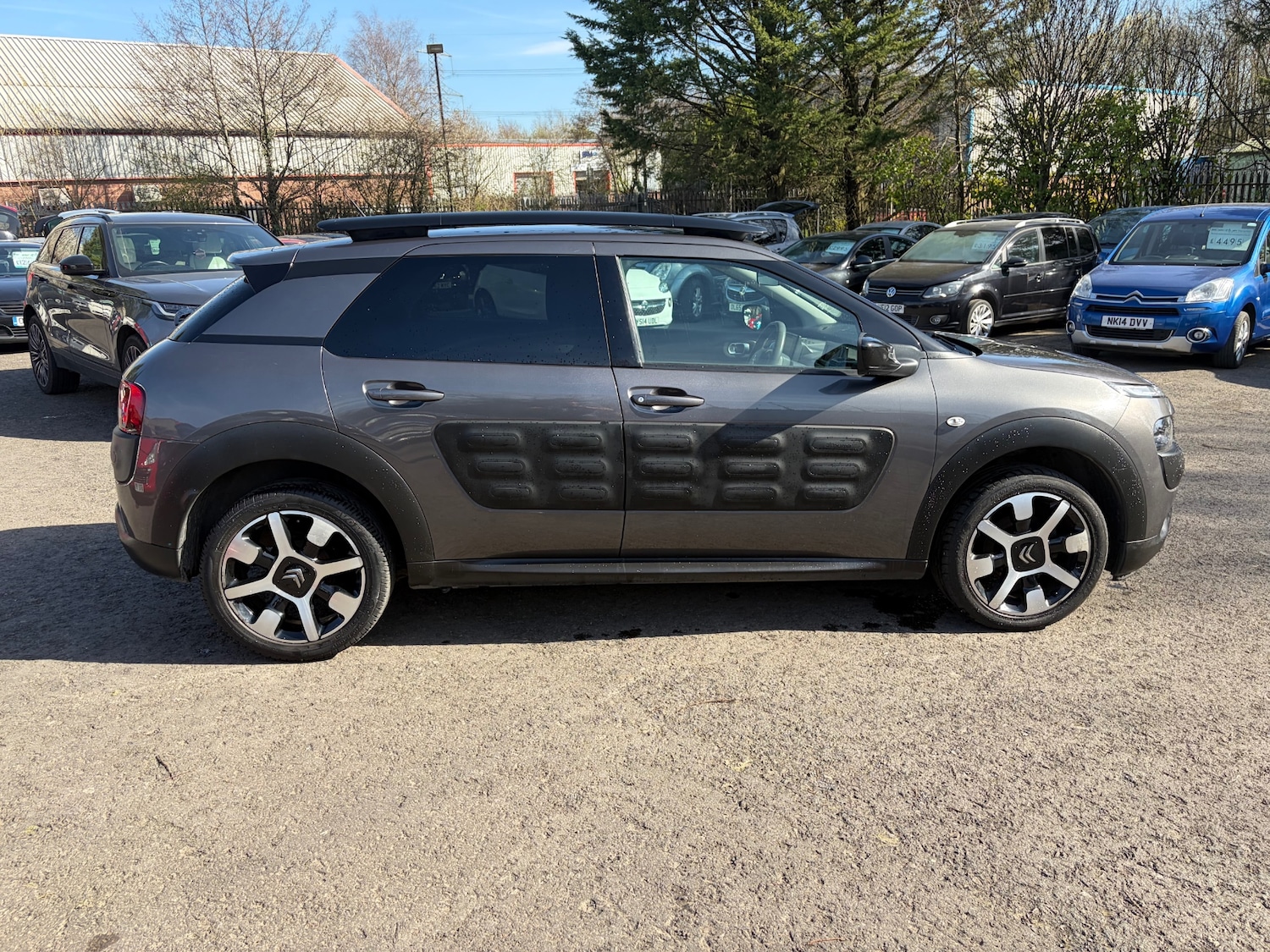 Used Citroen C4 Cactus 2017 for sale - 77932972: Photo 4