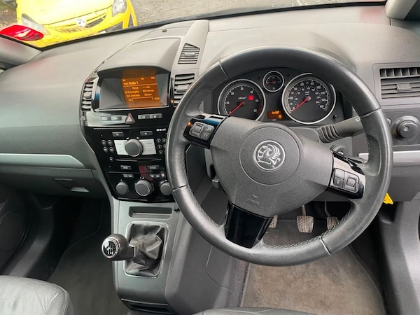 Used Vauxhall Zafira 2008 for sale - 74217921: Photo 9