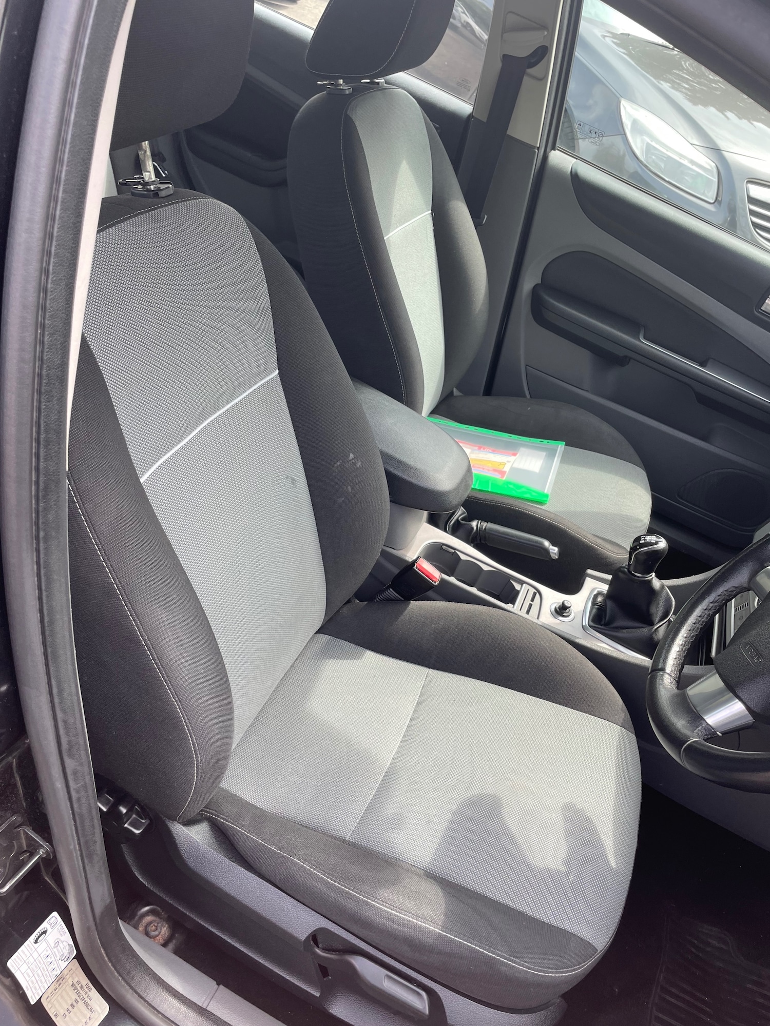 Used Ford Focus 2010 for sale - 78041909: Photo 7