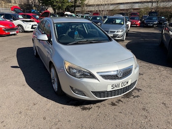 Used Vauxhall Astra 2011 for sale - 77916235: Photo