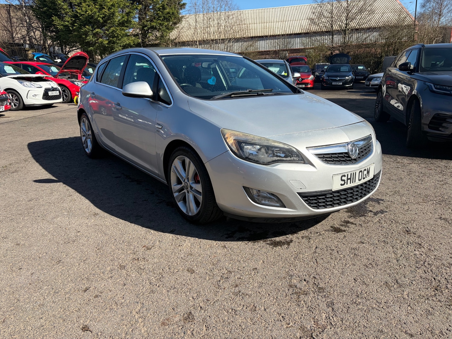 Used Vauxhall Astra 2011 for sale - 77916235: Photo 3