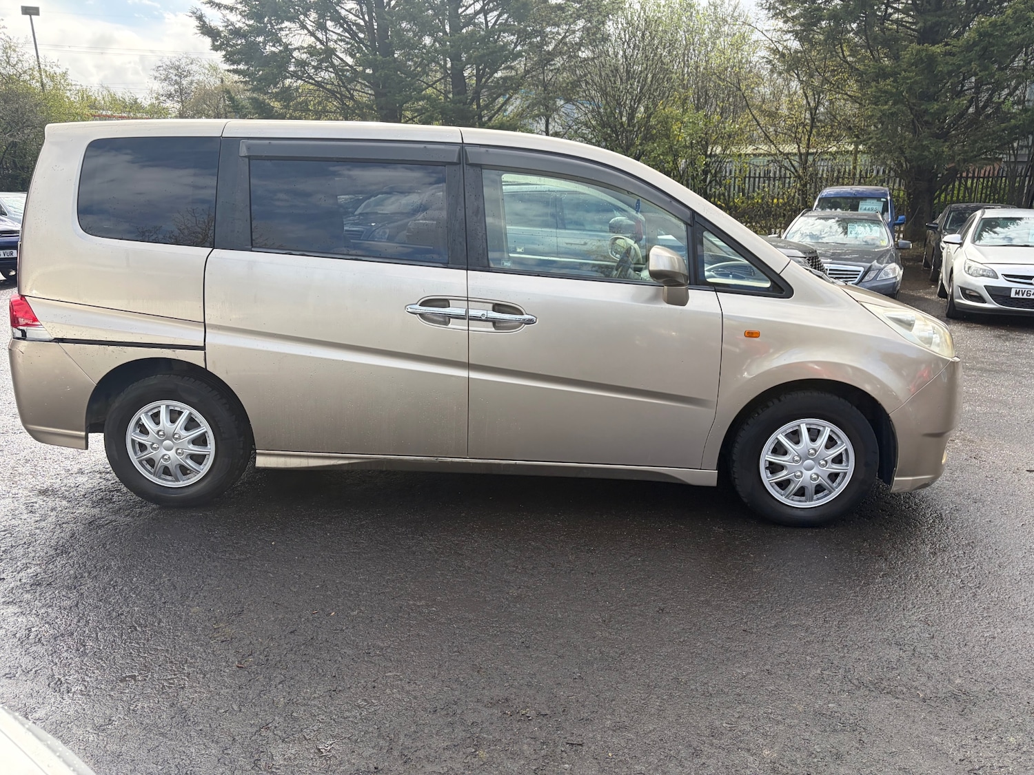 Used Honda Stepwagon 2019 for sale - 78210023: Photo 3