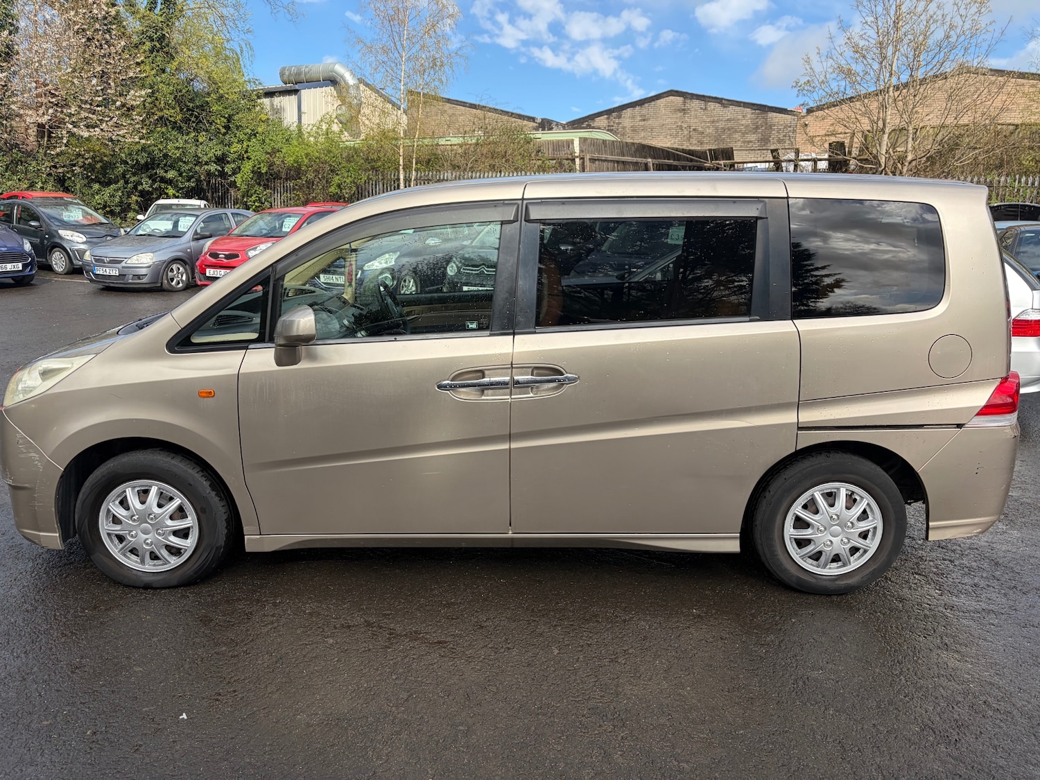 Used Honda Stepwagon 2019 for sale - 78210023: Photo 6