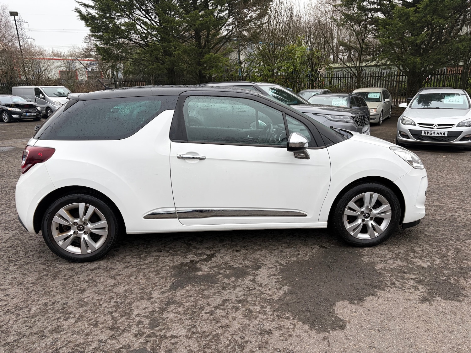 Used Citroen DS3 2013 for sale - 77801910: Photo 5