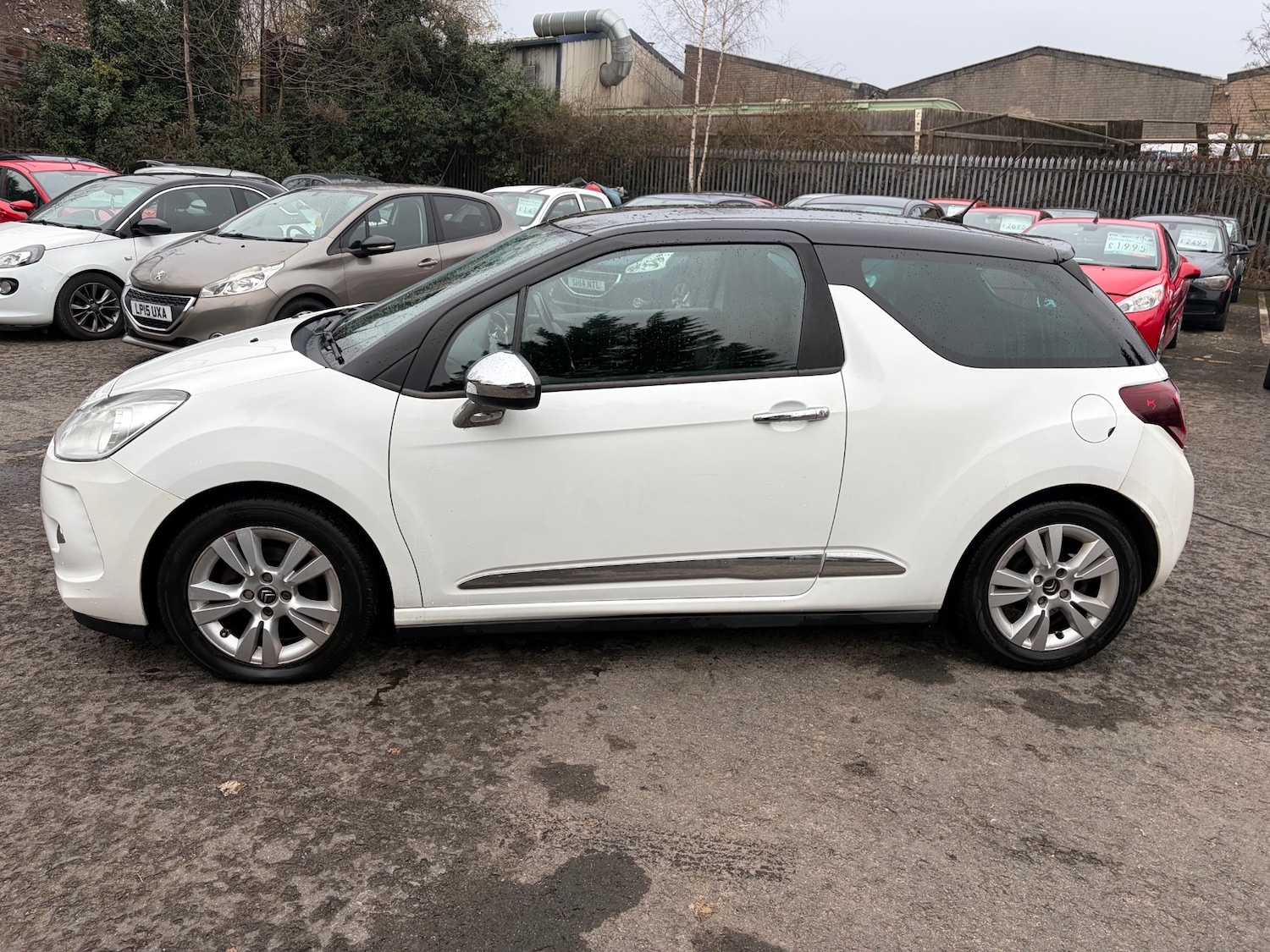 Used Citroen DS3 2013 for sale - 77801910: Photo 7