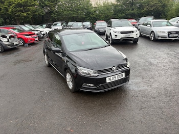 Used Volkswagen Polo 2015 for sale - 78825855: Photo