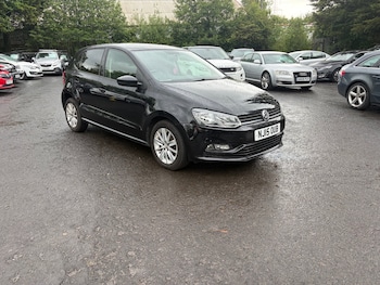 Used Volkswagen Polo 2015 for sale - 78825855: Photo