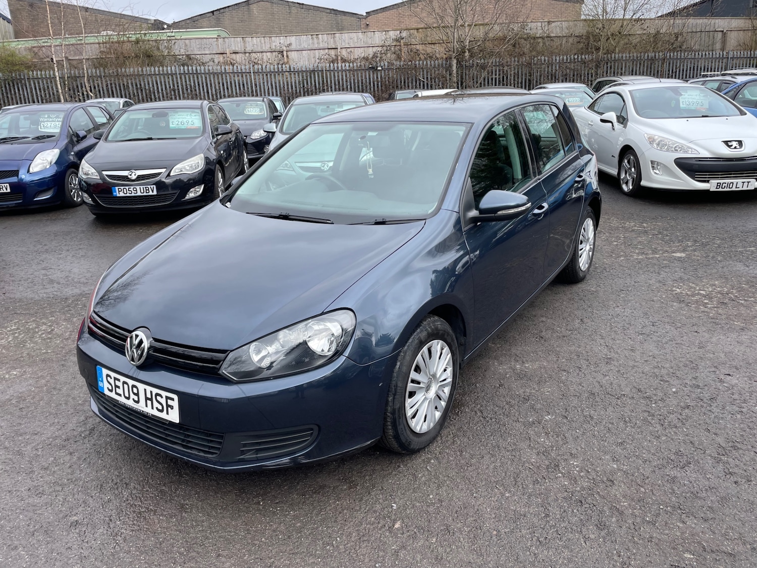 Used Volkswagen Golf 2009 for sale - 78041771: Photo 2