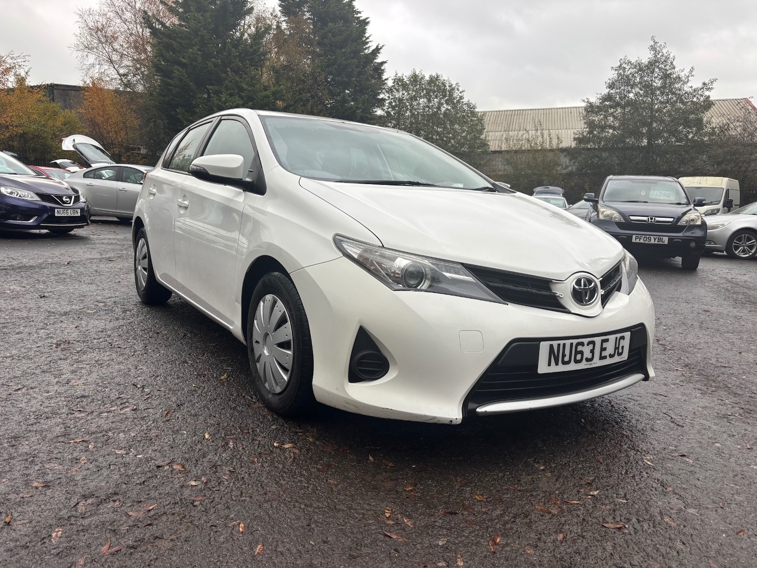 Used Toyota Auris 2013 for sale - 76505664: Photo 1