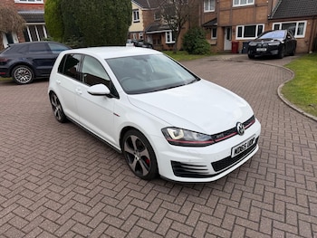Used Volkswagen Golf 2015 for sale - 77664879: Photo