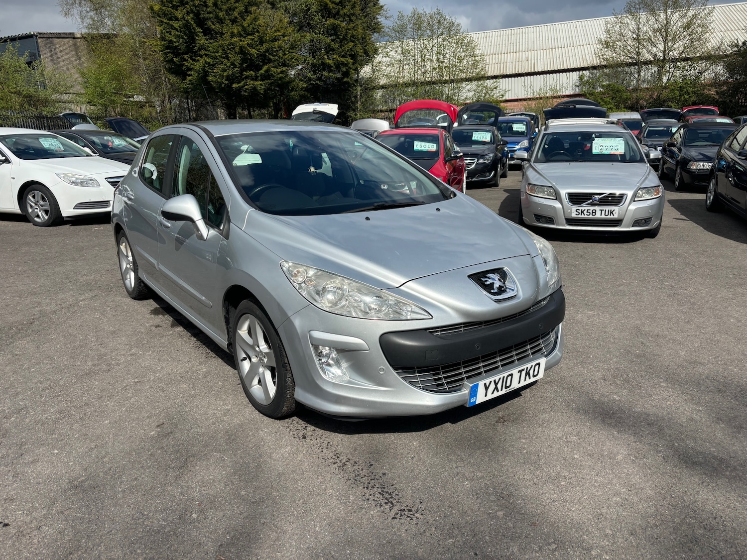Used Peugeot 308 2010 for sale - 77336548: Photo 2