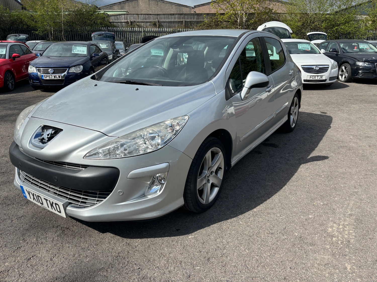 Used Peugeot 308 2010 for sale - 77336548: Photo 7