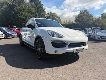 Used Porsche Cayenne 2011 for sale - 79593930: Photo