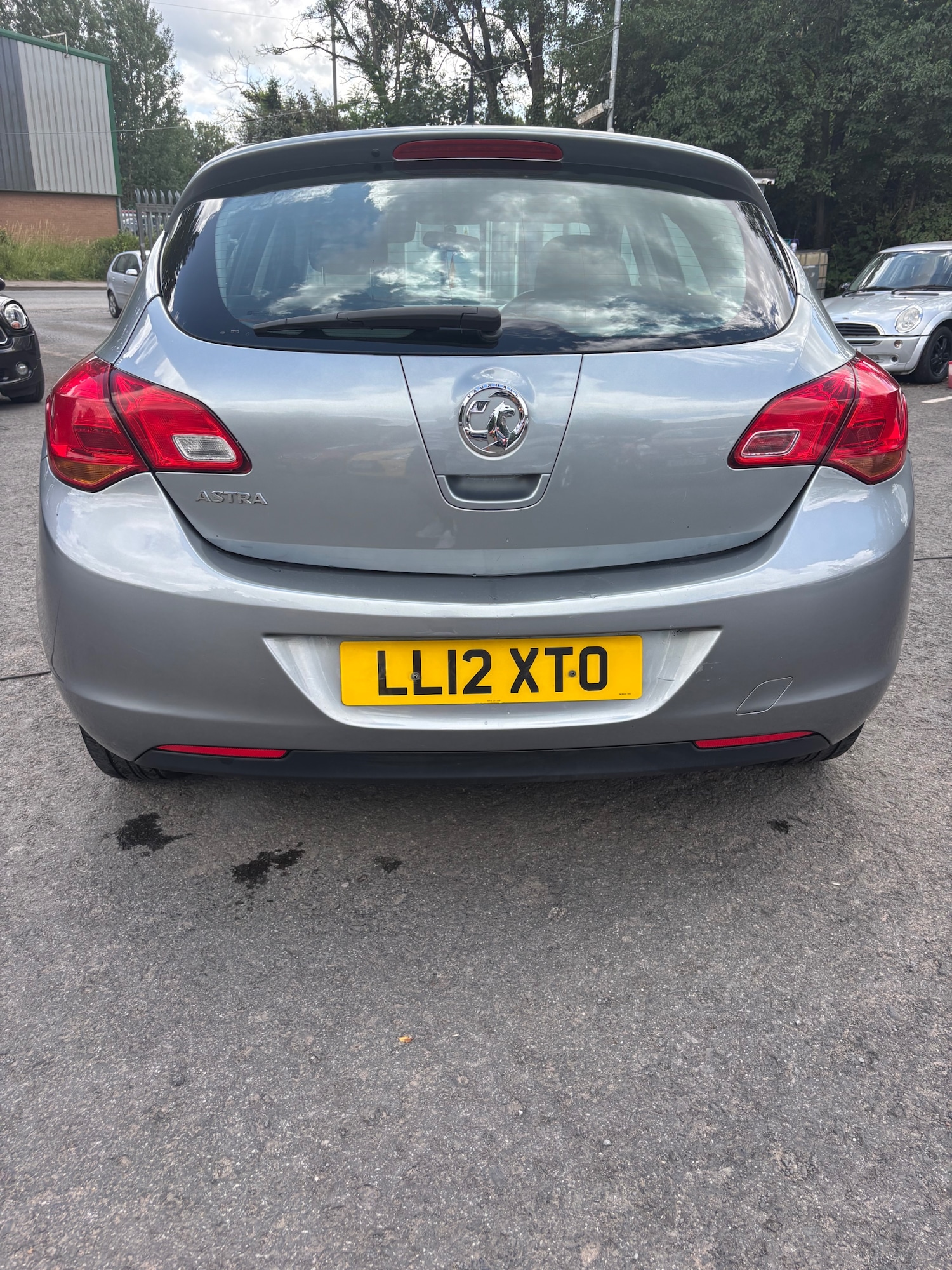 Vehicle 5