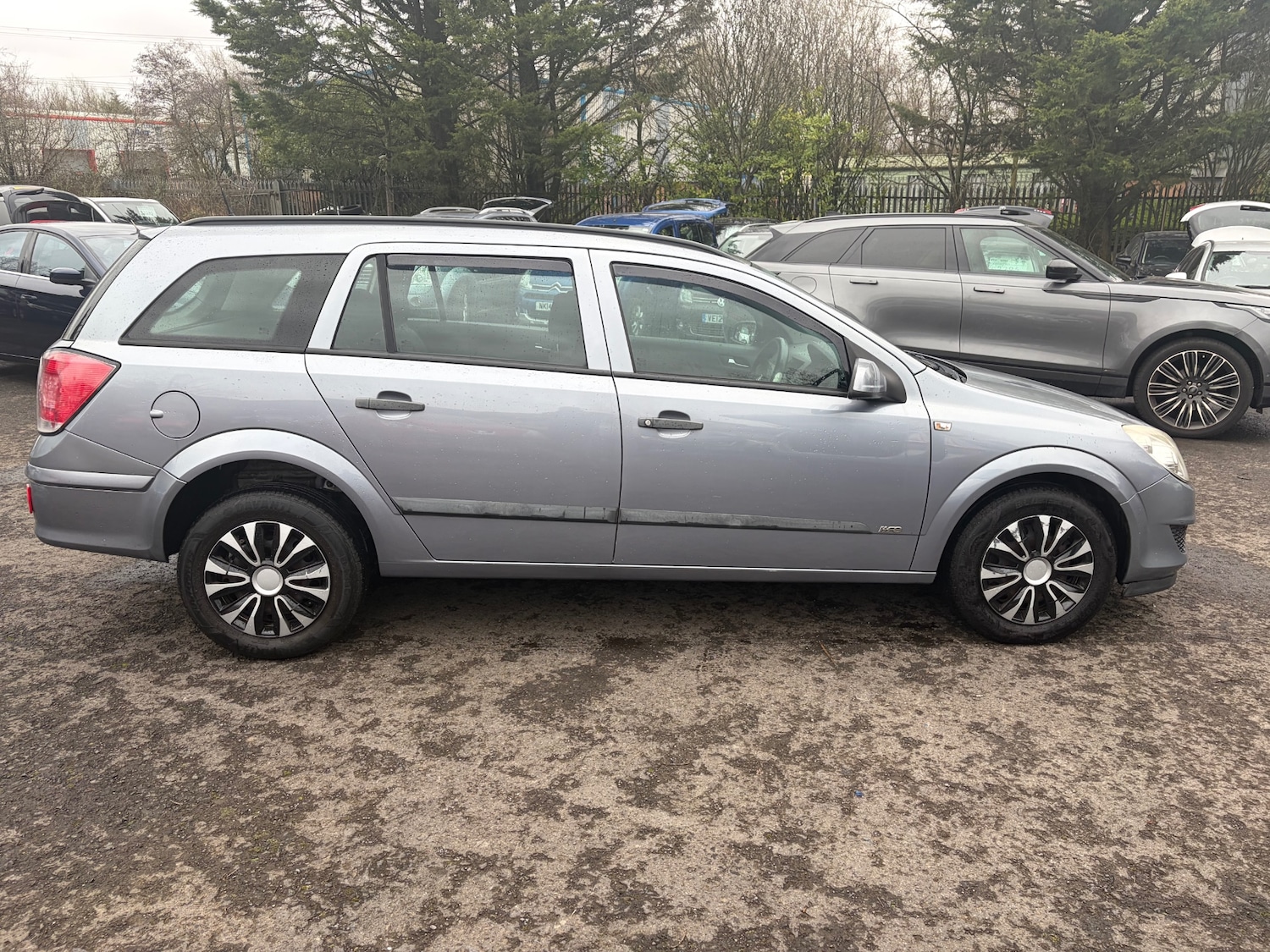 Used Vauxhall Astra 2009 for sale - 77902022: Photo 4