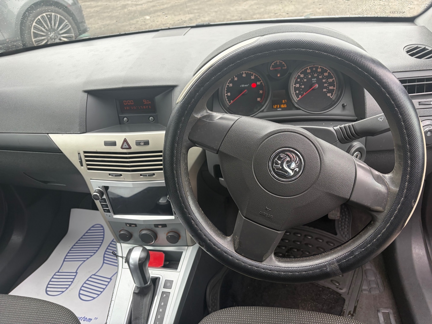 Used Vauxhall Astra 2009 for sale - 77902022: Photo 9