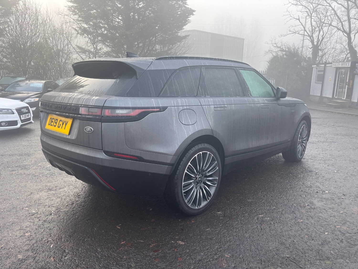 Used Land Rover Range Rover Velar 2019 for sale - 76957062: Photo 4