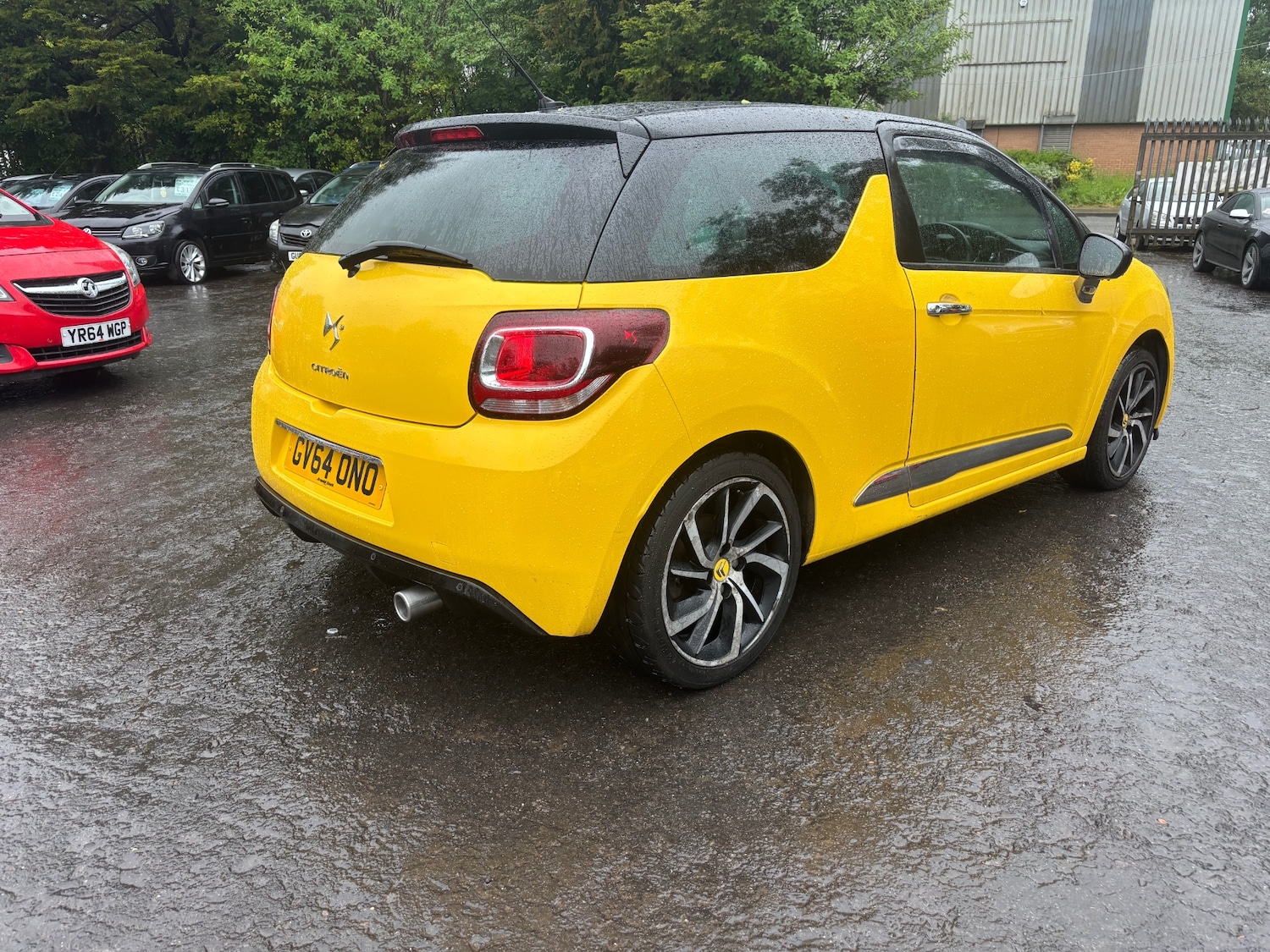 Used Citroen DS3 2015 for sale - 78042155: Photo 4