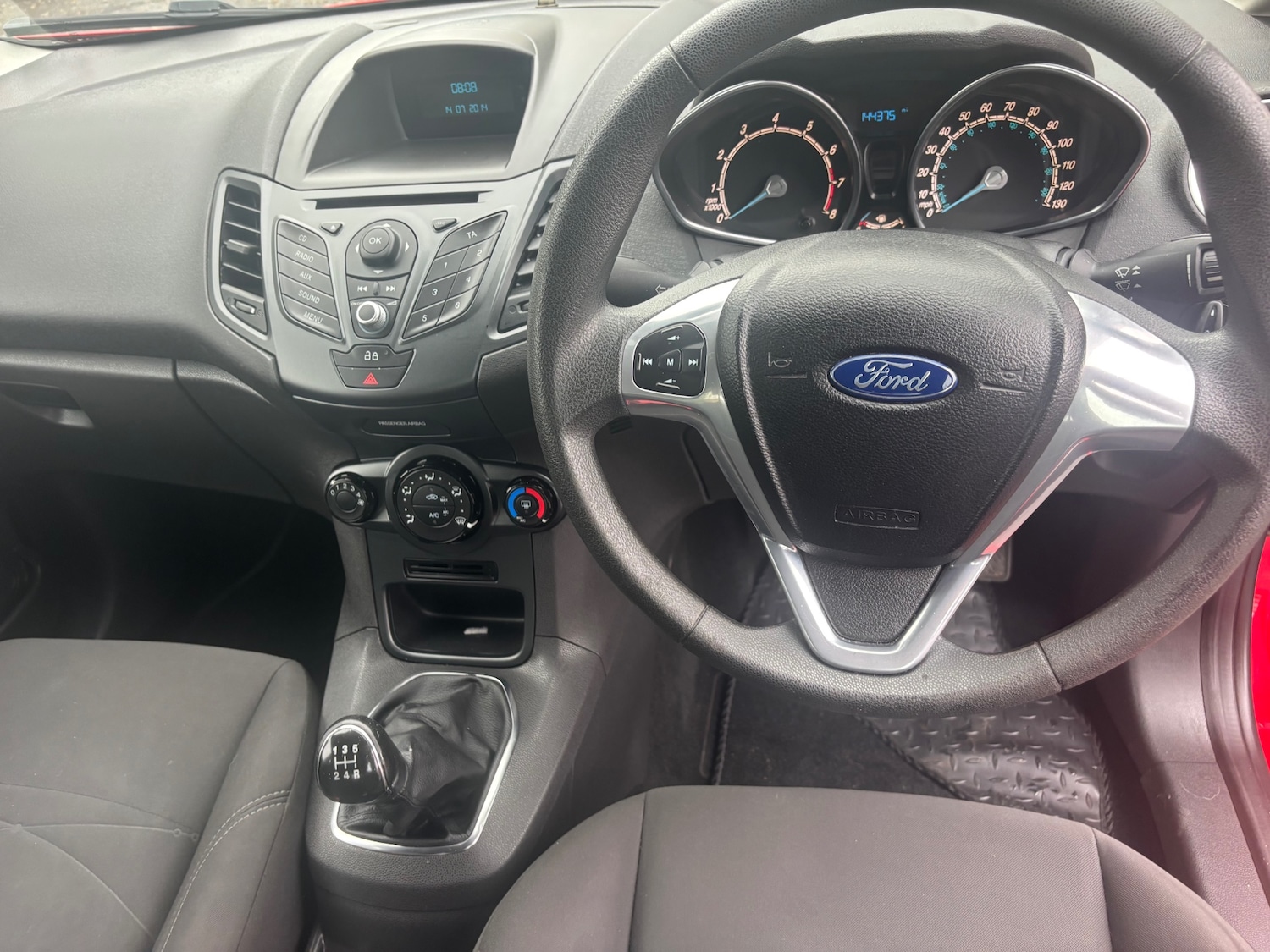 Used Ford Fiesta 2014 for sale - 76554185: Photo 9