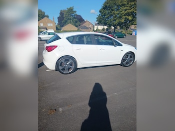 Used Vauxhall Astra 2015 for sale - 75584879: Photo