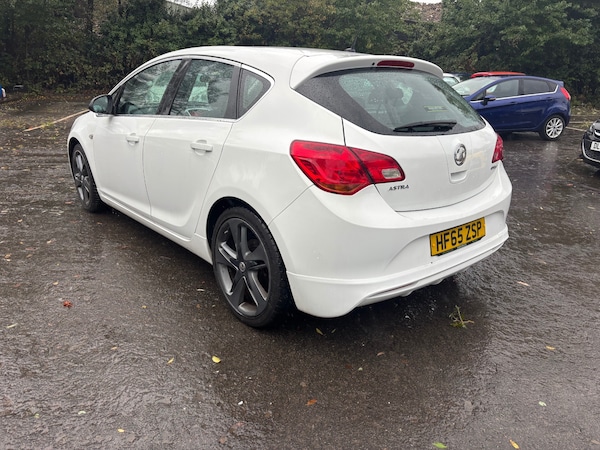 Used Vauxhall Astra 2015 for sale - 75584879: Photo 6