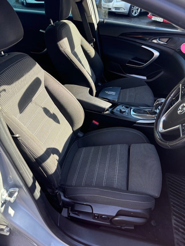 Used Vauxhall Insignia 2011 for sale - 74217941: Photo 11