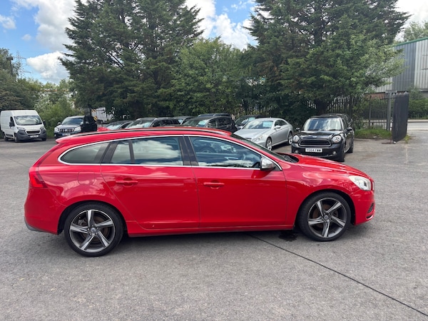 Used Volvo V60 2012 for sale - 75119283: Photo 3