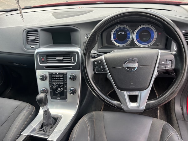 Used Volvo V60 2012 for sale - 75119283: Photo 9