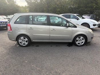 Used Vauxhall Zafira 2010 for sale - 79623659: Photo
