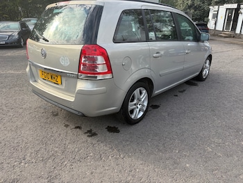 Used Vauxhall Zafira 2010 for sale - 79623659: Photo