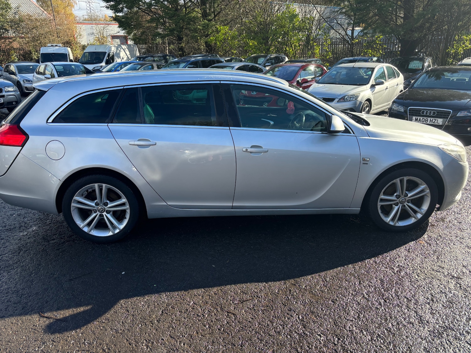 Used Vauxhall Insignia 2011 for sale - 78041898: Photo 3