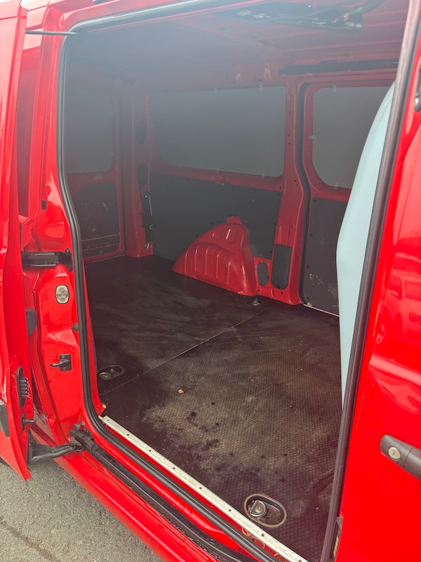 Used Peugeot Expert 2014 for sale - 76299538: Photo 11
