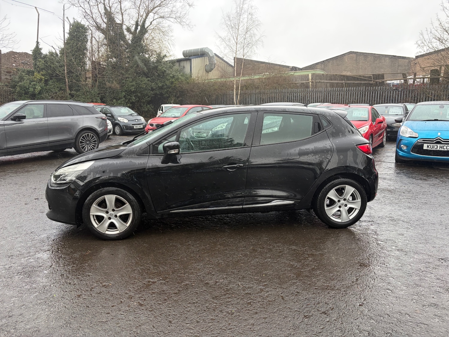 Used Renault Clio 2015 for sale - 77864937: Photo 7