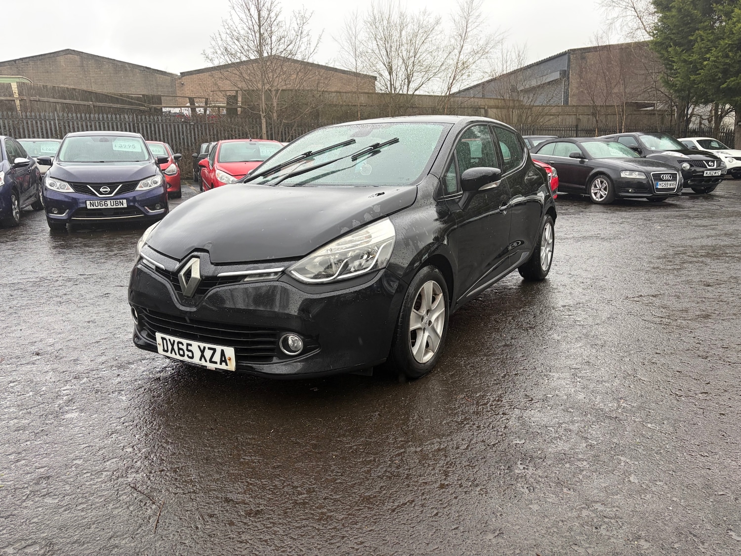 Used Renault Clio 2015 for sale - 77864937: Photo 8