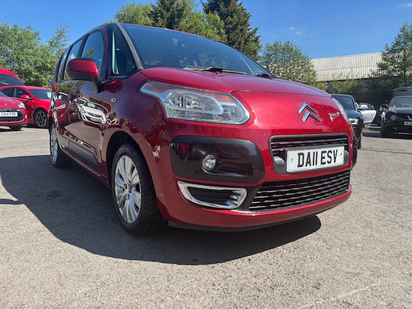 Used Citroen C3 Picasso 2011 for sale - 74602441: Photo 1