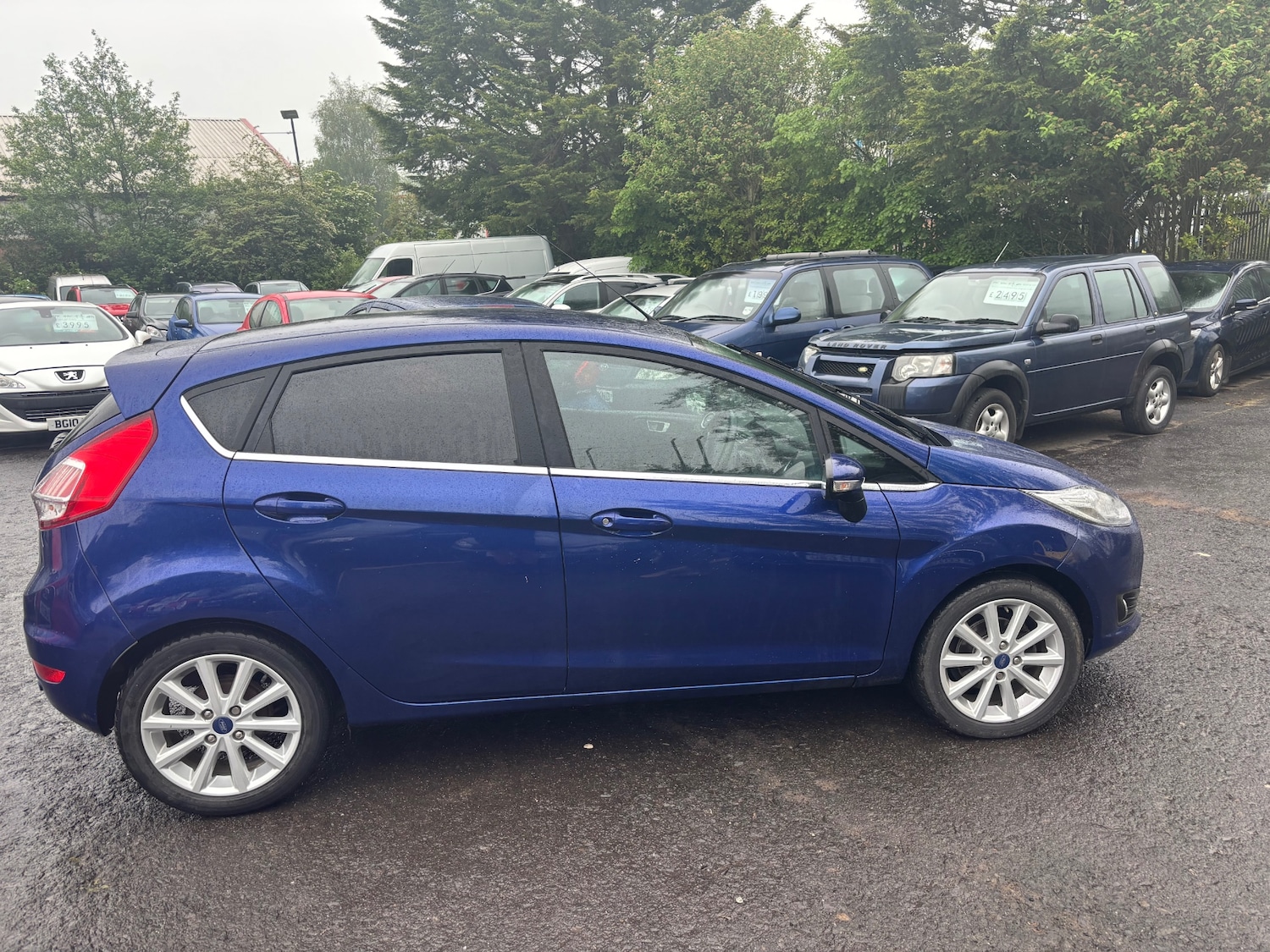 Used Ford Fiesta 2017 for sale - 78040580: Photo 3