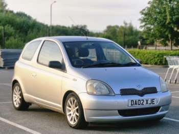 2002 (02) - 1.3 16v VVTi SR 3dr