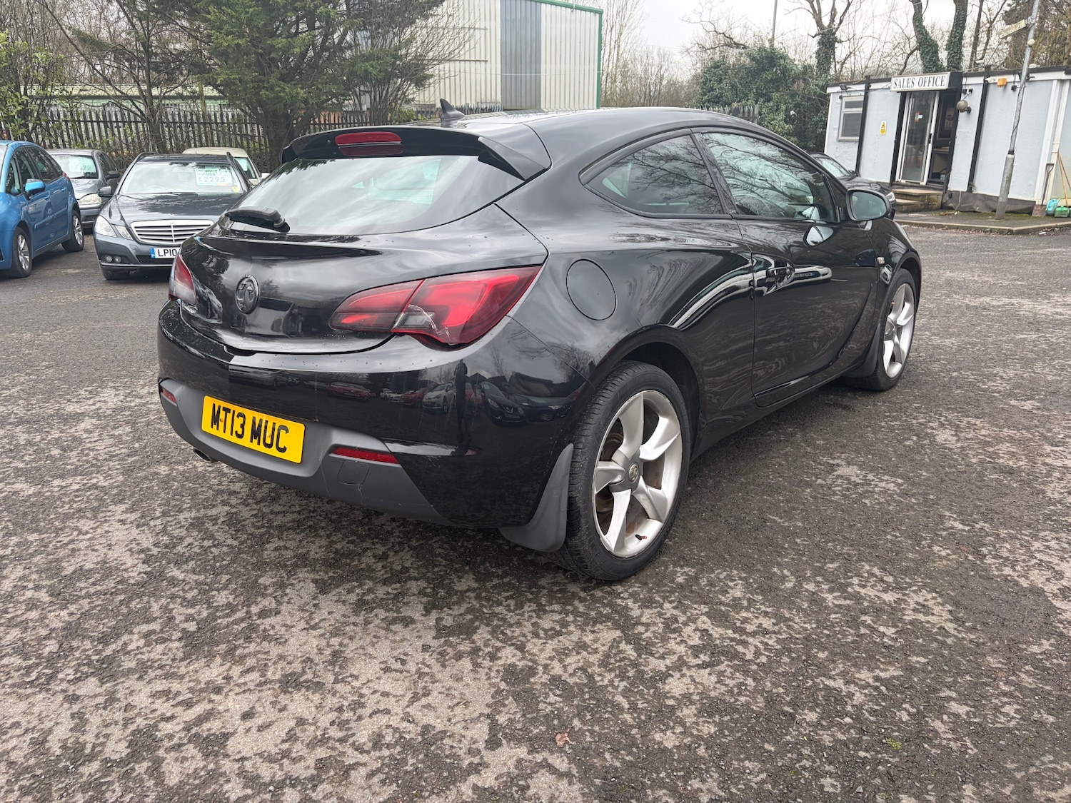Used Vauxhall Astra GTC 2013 for sale - 77801923: Photo 4