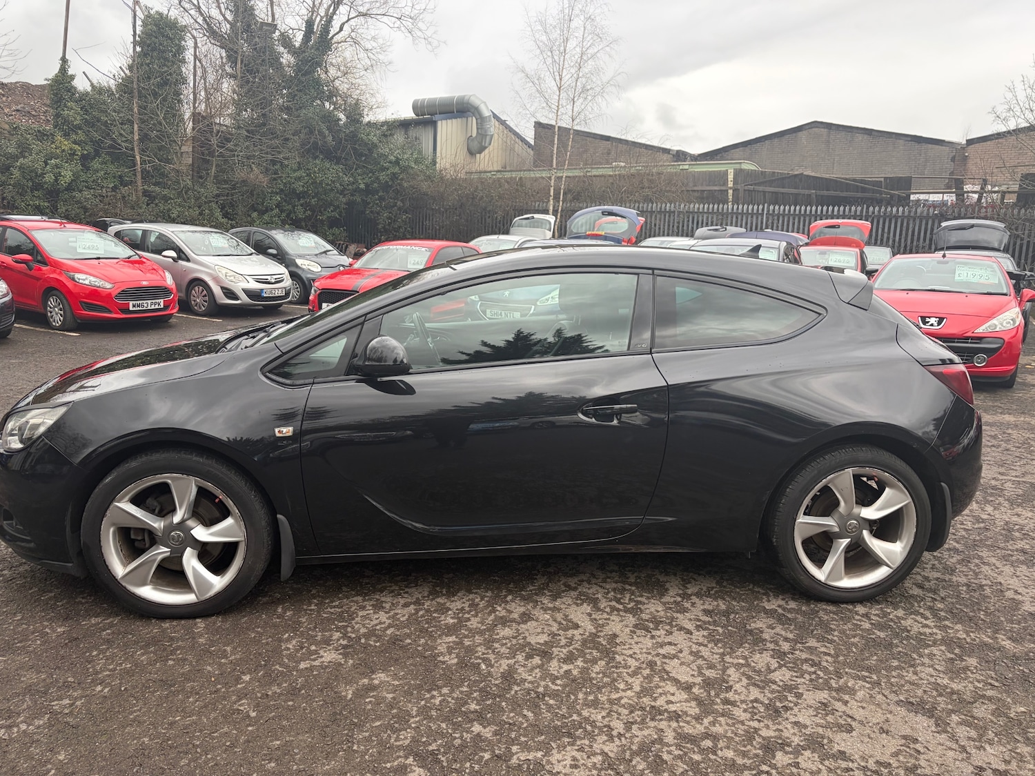 Used Vauxhall Astra GTC 2013 for sale - 77801923: Photo 6