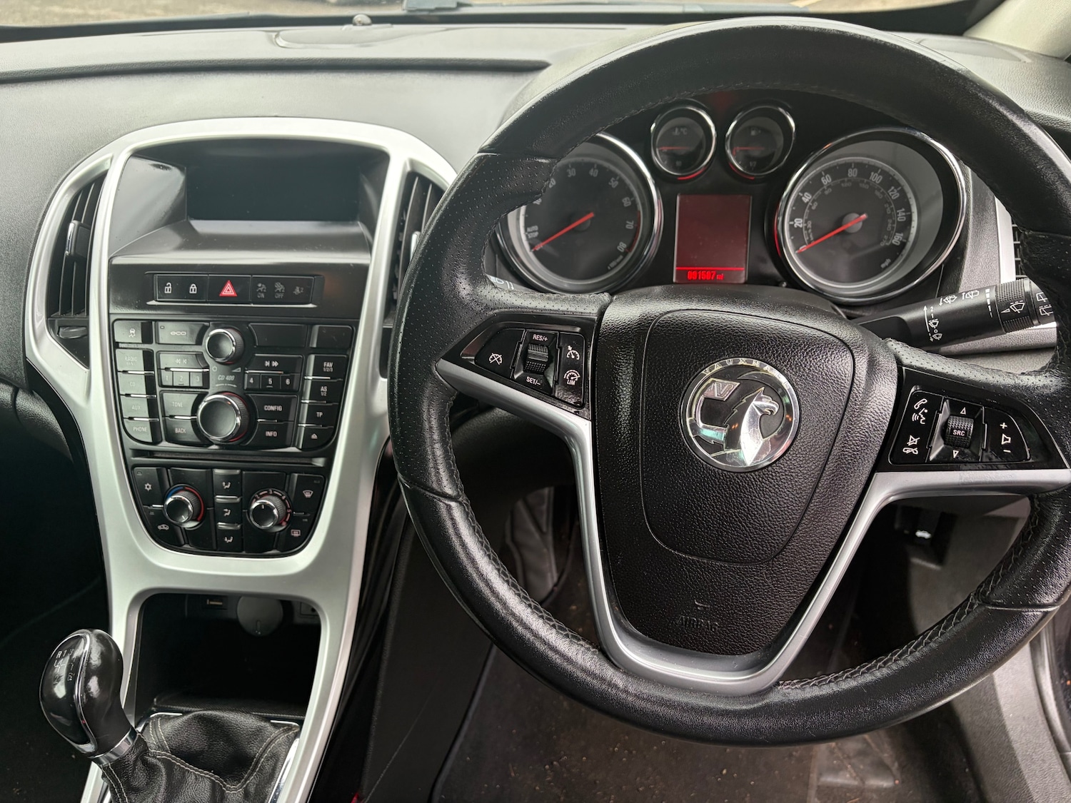 Used Vauxhall Astra GTC 2013 for sale - 77801923: Photo 8