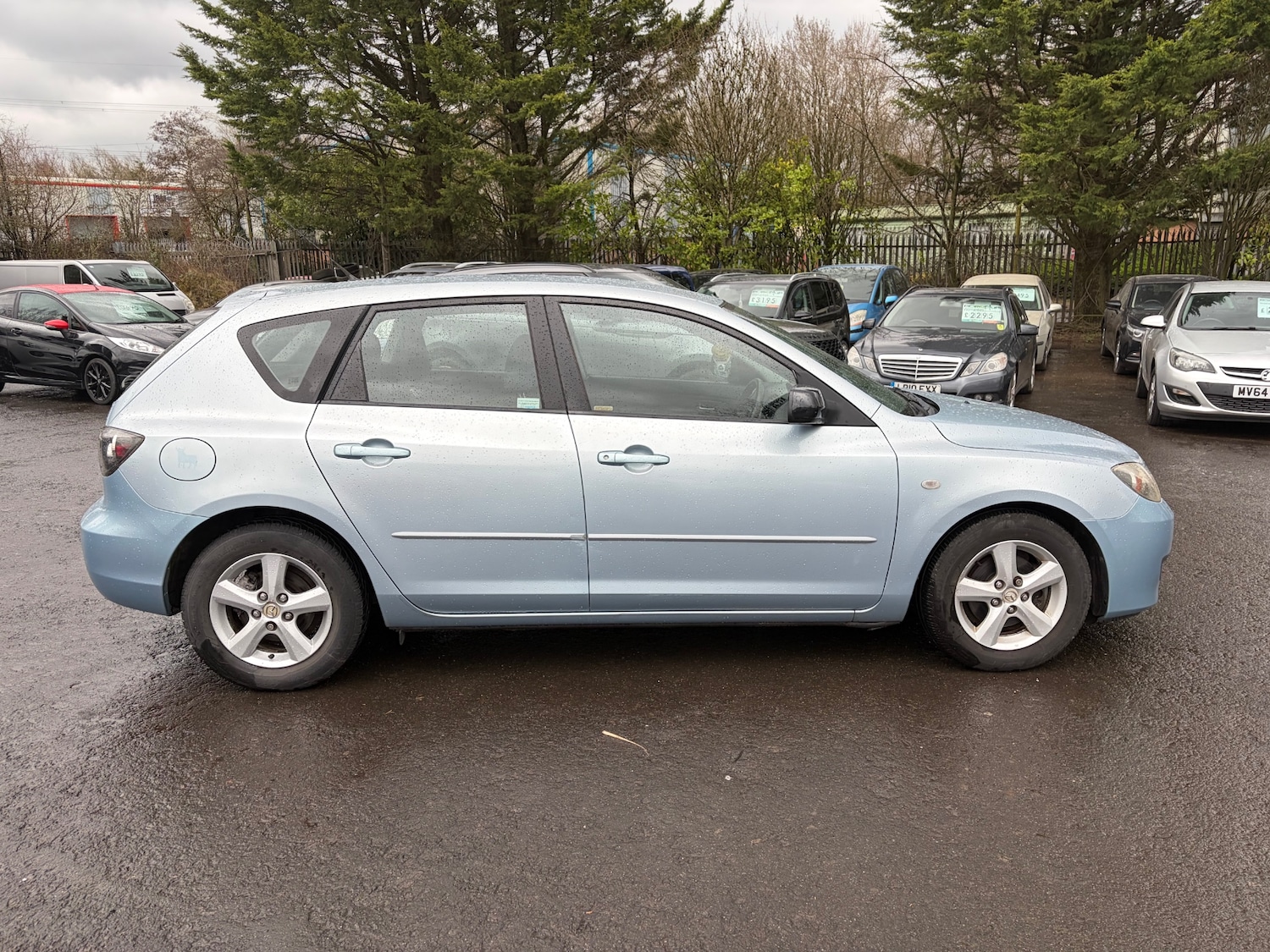 Used Mazda Mazda3 2007 for sale - 77845420: Photo 4