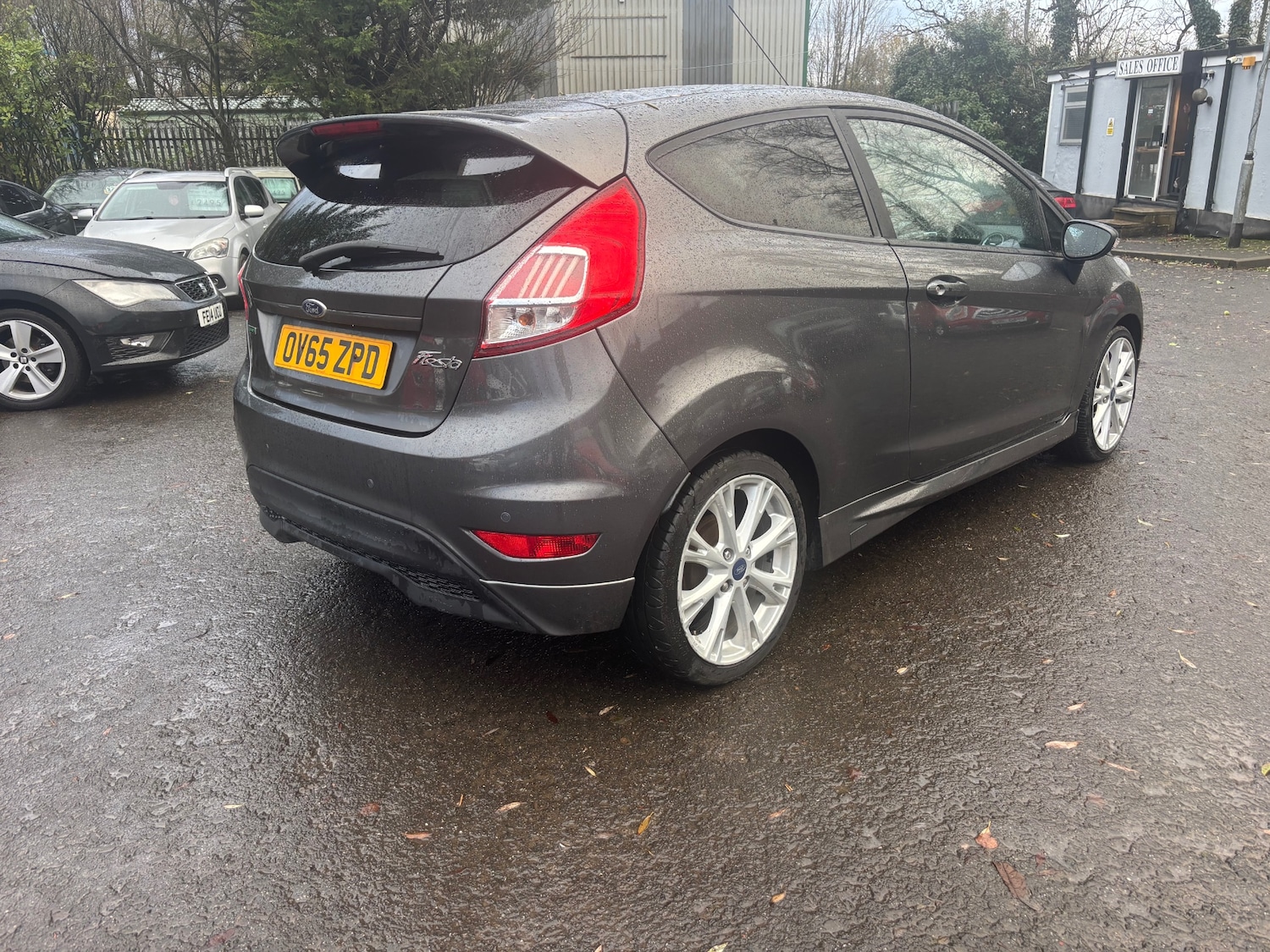 Used Ford Fiesta 2015 for sale - 76673127: Photo 4