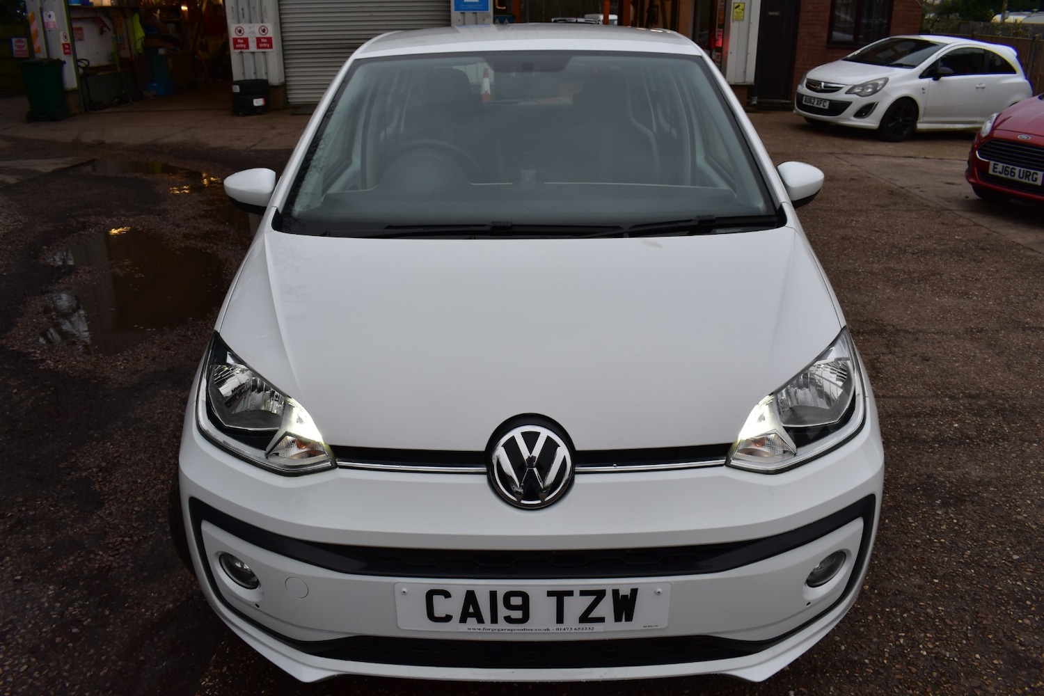Used Volkswagen up! 2019 for sale - 77034007: Photo 4