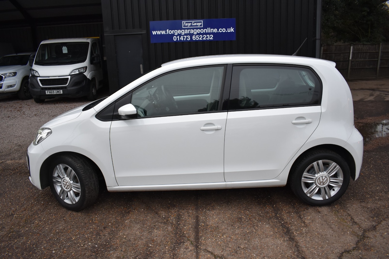 Used Volkswagen up! 2019 for sale - 77034007: Photo 6