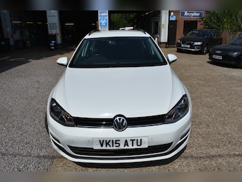Used Volkswagen Golf 2015 for sale - 79251397: Photo