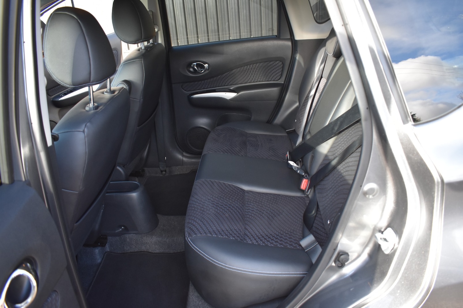 Used Nissan Note 2016 for sale - 76945308: Photo 13