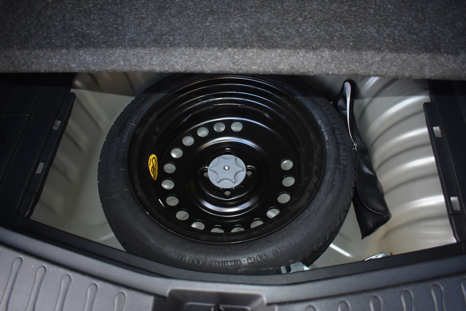 Used Nissan Note 2016 for sale - 76945308: Photo 17