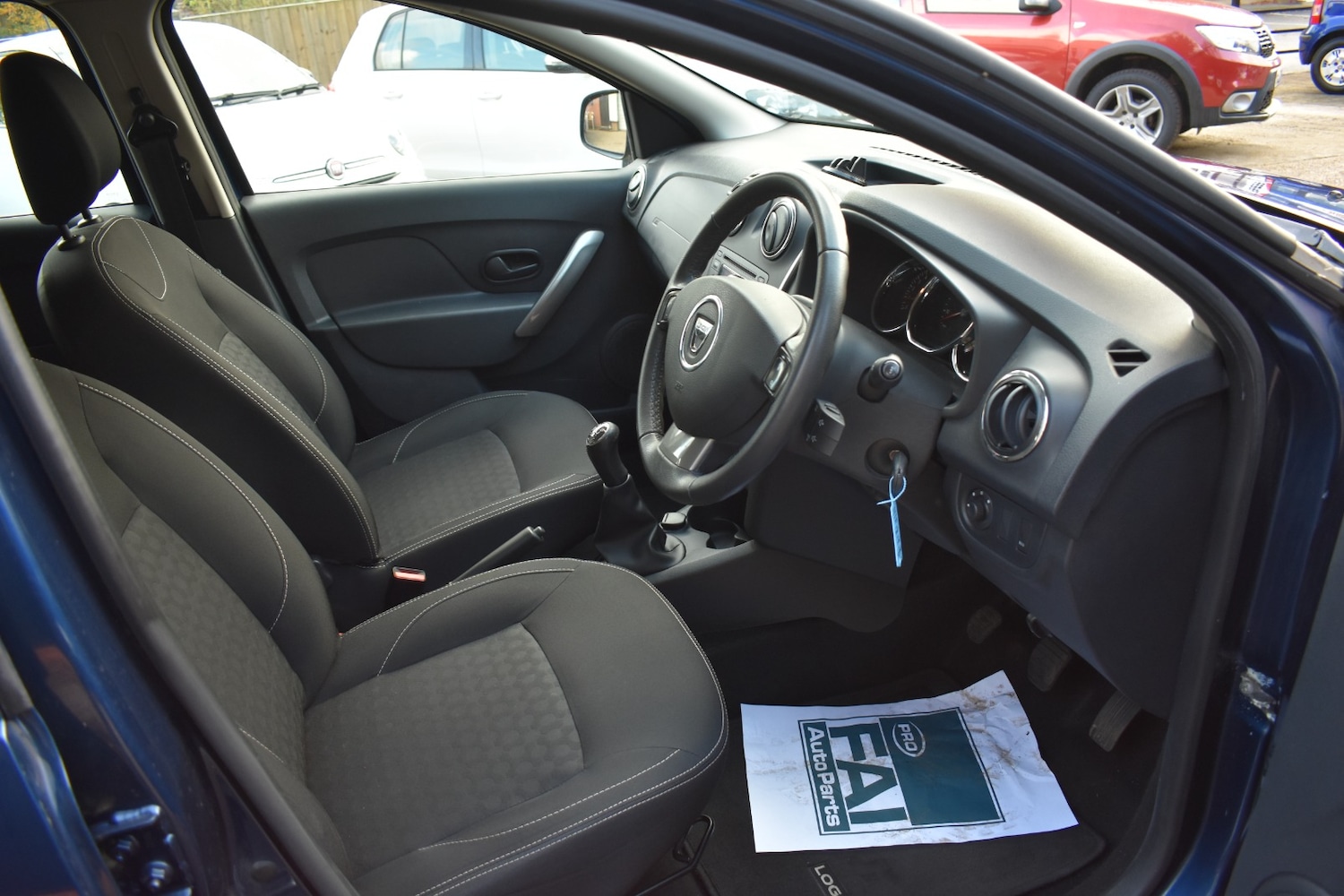 Used Dacia Logan MCV 2016 for sale - 76529312: Photo 10